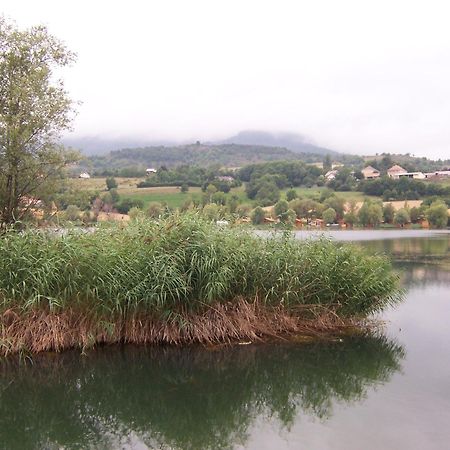 Camping La Motte Flottante La Freissinouse Esterno foto