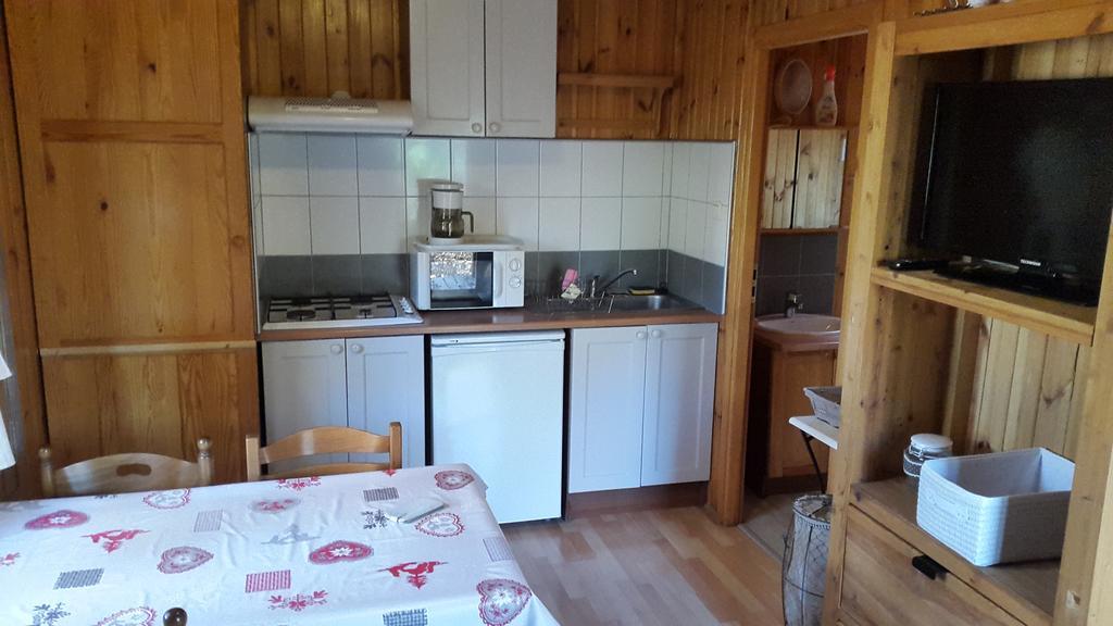 Camping La Motte Flottante La Freissinouse Esterno foto
